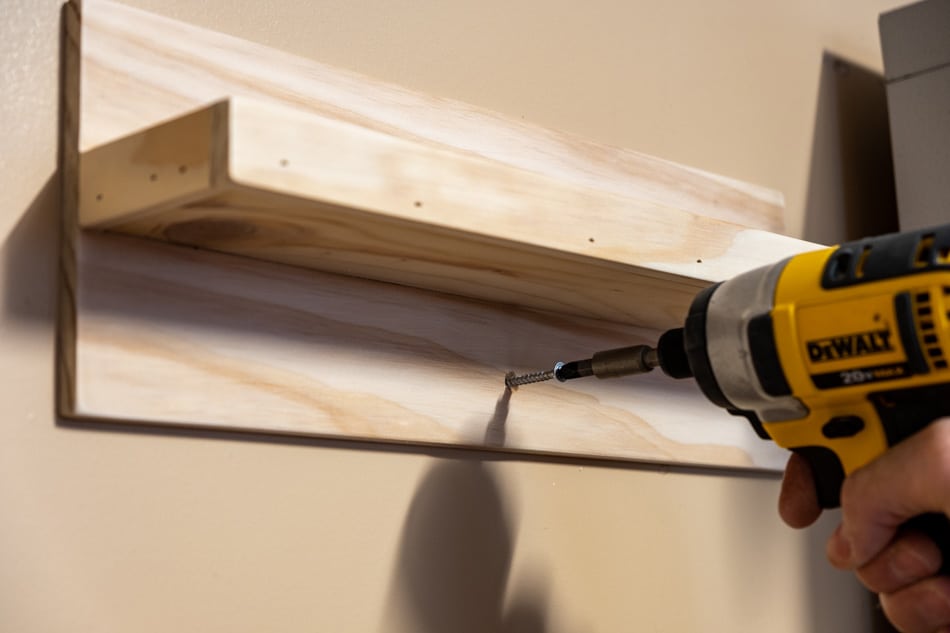 Installing clamp rack to wall